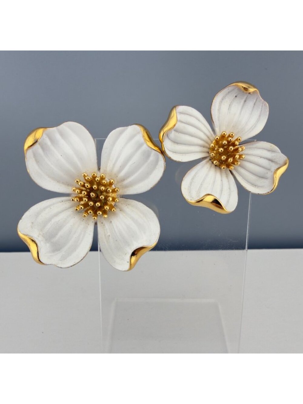 Vintage Trifari Dogwood Flower Enamel Brooch Set White Gold Tone